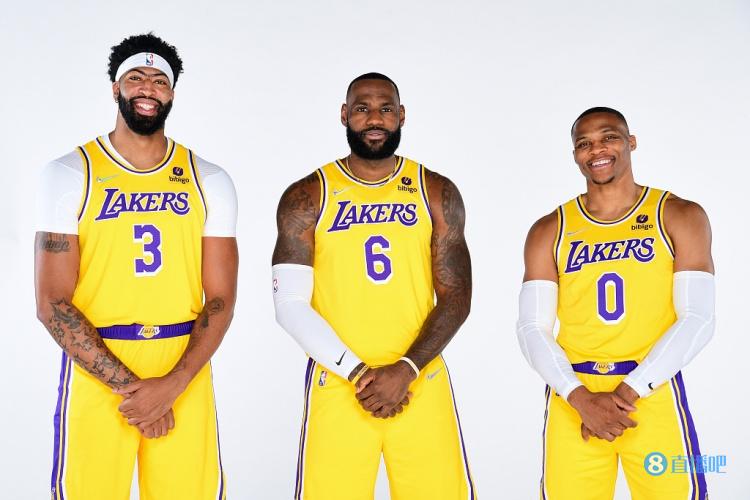 哈姆：詹眉威明日背靠背比赛均轮休 贝弗利50%可能出战