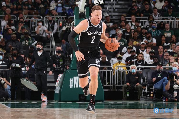 签约绿军!美媒晒格里芬近4个赛季场均数据 得分逐年下滑