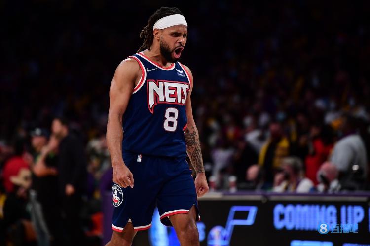 欧文：我们场上场下都需要米尔斯 他是成功的拼图