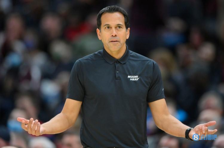 斯波:不介意希罗&斯特鲁斯表达打首发想法 希望球员们有志向