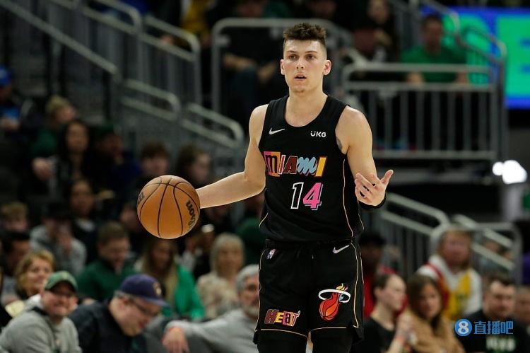 有难度!希罗拿到MVP&DPOY&入选最佳阵才能激活他的奖励条款