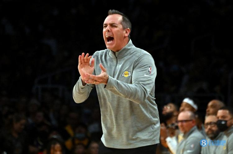 Stein:凯尔特人有意聘请沃格尔&斯托茨担任球队首席助教