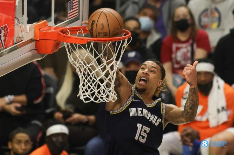 4年5200万！官方：灰熊提前续约布兰登-克拉克