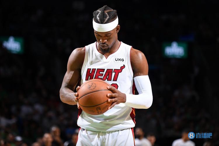 巴特勒:小约维奇高中没毕业但超级聪明 他会用正确的方式打球