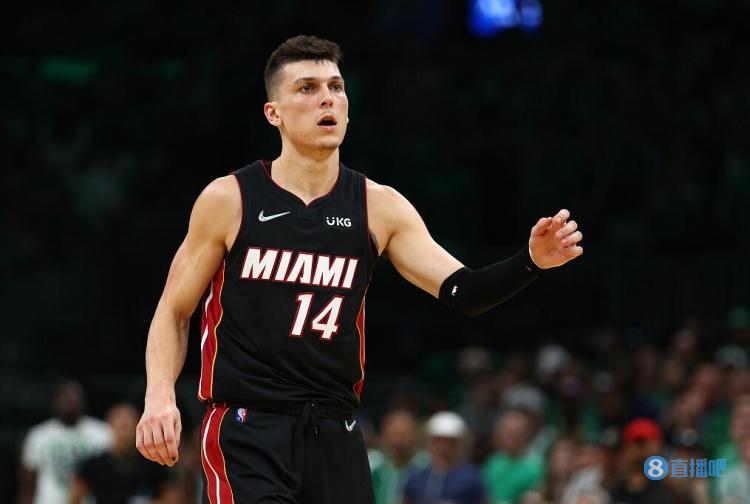 名记:希罗与热火达成一份4年1.3亿的提前续约合同