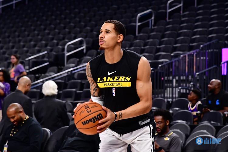 托斯卡诺-安德森右股四头肌挫伤退场 离场前命中两记三分