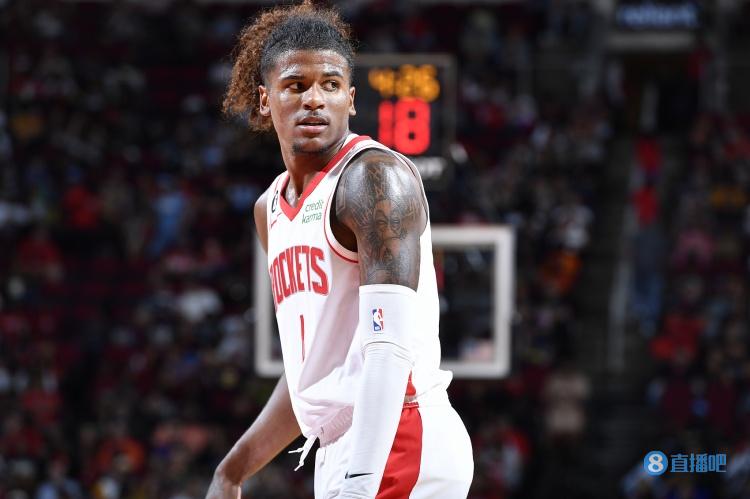 老卢卡斯：我很少夸杰伦-格林 因为我对他期望非常高