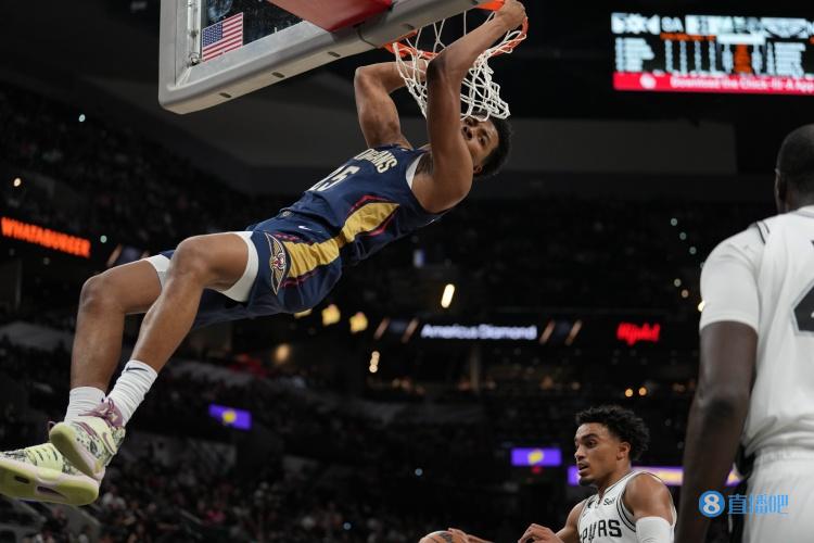 小南斯谈墨菲火热状态：别惊讶 这个休赛期他像狗一样疯练