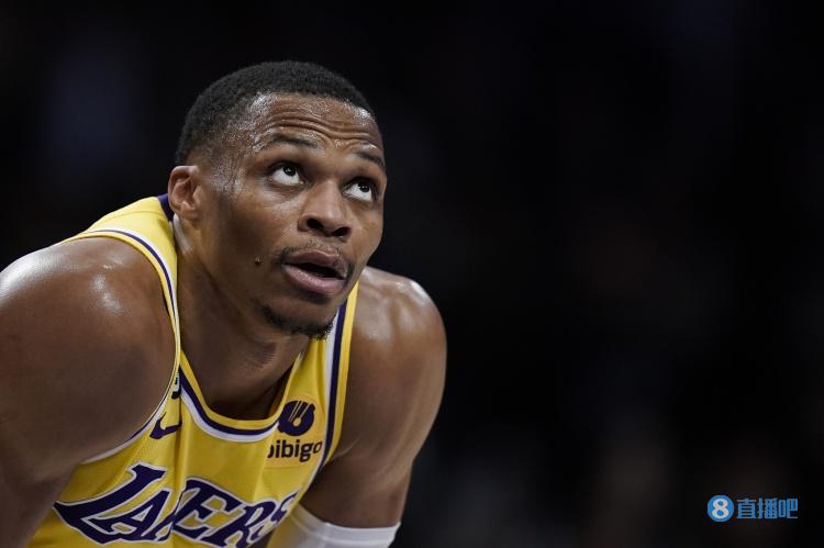 巴克利:威少经历了精神摧残 无论如何都得背锅 因为湖人没竞争力