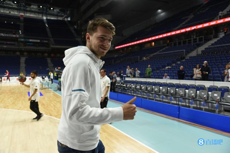 侠记：库班打算明年让独行侠和皇马打一场季前赛