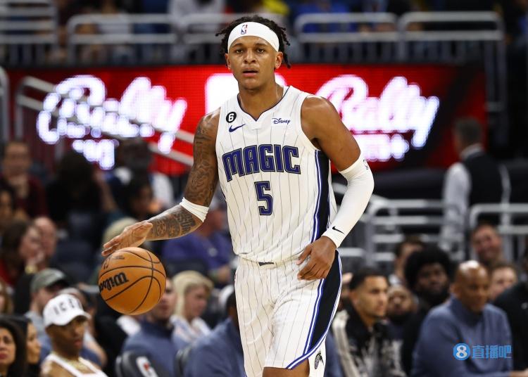 班凯罗NBA首秀得到27分9板5助 03年詹姆斯后首人