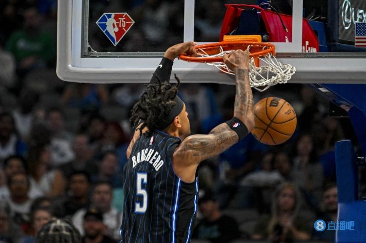 塔图姆：我经常与班凯罗交流 他是个优秀的球员&很棒的人