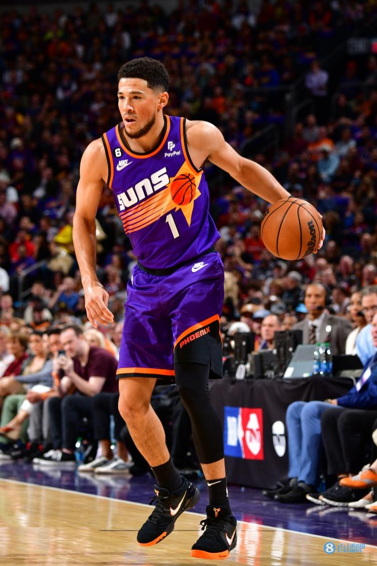 蒙蒂：德文-布克可能是目前联盟中最全面的球员