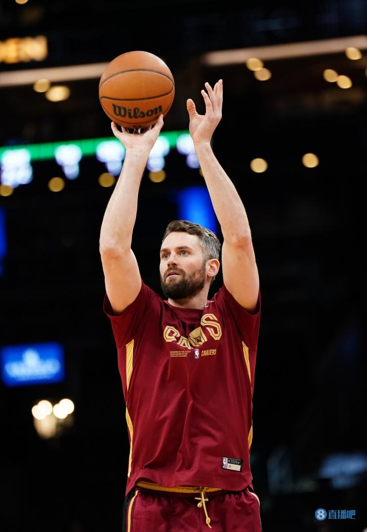 梦回巅峰!乐福23分钟轰8记三分砍29+8 追平生涯单场纪录