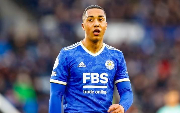 大发体育-罗杰斯:莱斯特城无意在一月出售蒂莱曼斯,他是我们最好的球员,大发助力你的致富之路!