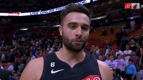 斯特鲁斯:击败勇士对我们来说意义重大 希望能延续这种势头