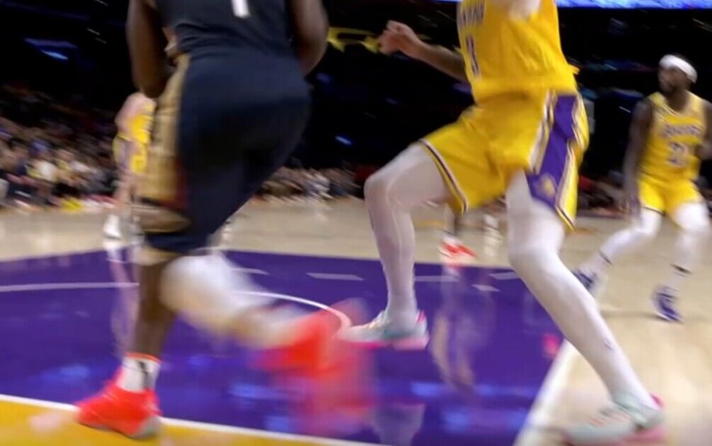 速解|?裁判报告为什么不提锡安界外助攻CJ的事儿?