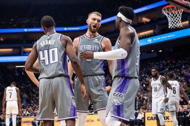 拿出决心的国王，连斩三支流量队