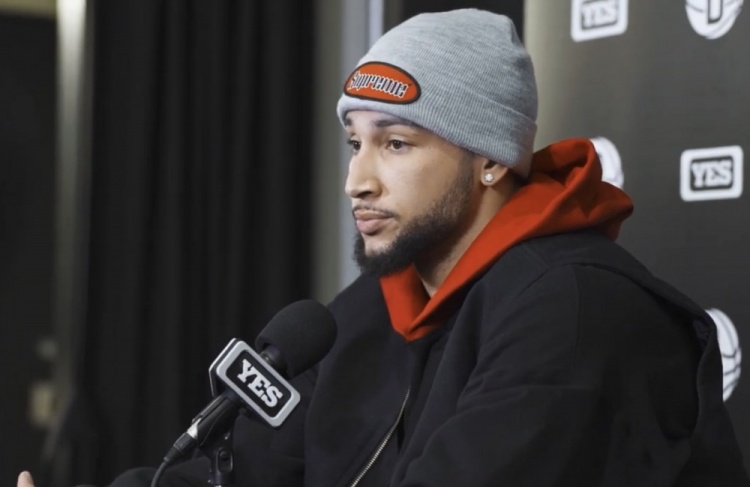 本西:不管外界怎么说 我们的目标就是夺冠 每个人都要保持专注