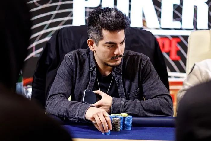 【EV扑克】前WSOP年度最佳玩家Shaun Deeb踏进WSOPE主赛事决赛桌,他能拿下最终冠军吗?