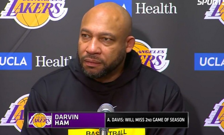 今日缺阵!哈姆:浓眉昨天下半场被踢到了 赛季还早不想给他施压