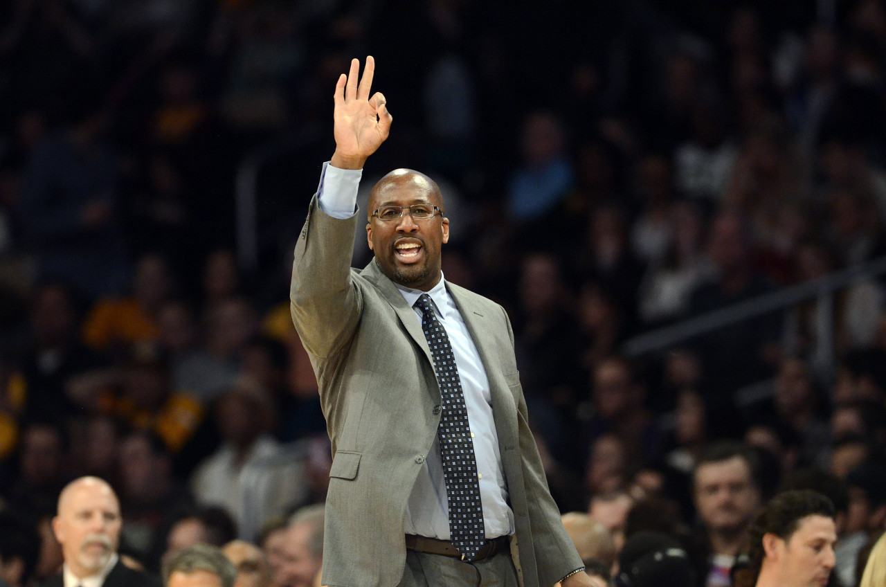 国王近期8胜2负!美媒:输给了希罗走步准绝杀&克莱三分封盖犯规