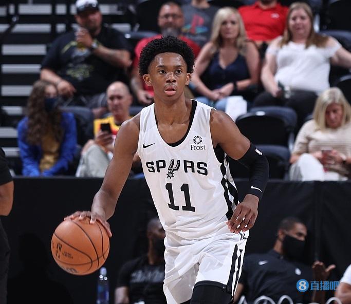 Shams：前马刺心理专家已起诉马刺和普里莫