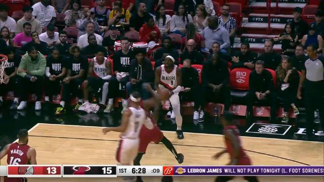 ?哈特绝杀！格兰特23+6 巴特勒16+7+6断 开拓者逆转热火