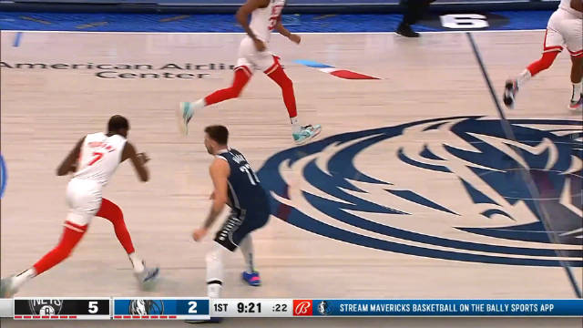 ?东契奇36+6+6 杜兰特26分 独行侠险胜篮网取4连胜