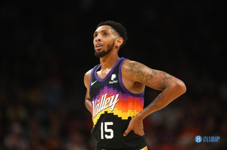 对飙库里！佩恩6记三分砍生涯新高29分 第二节单节15分