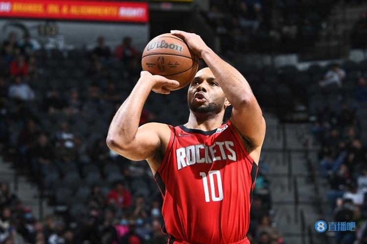 填满数据栏！戈登得到全场最高的24分 外加6板3助1断2帽