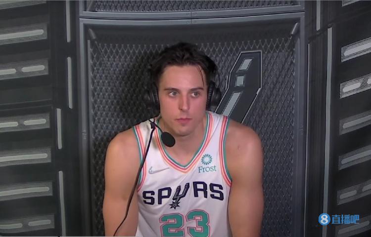 要罚3万5!扎克-科林斯赛后表示可能会就二级恶意犯规进行上诉