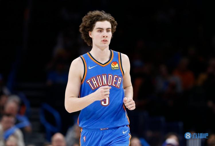 基迪生涯第三次拿下15+篮板 雷霆队史后卫第二多 威少39次最多