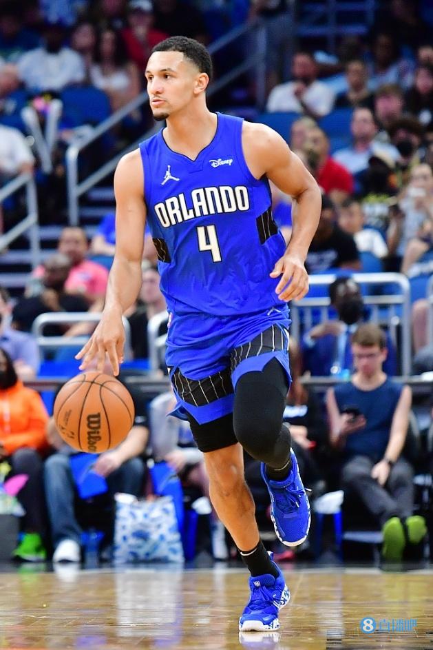 取胜功臣!萨格斯砍26分9助4断 末节独得15分&献关键抢断+三分