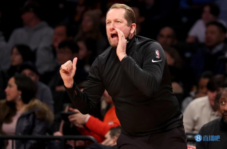 纳斯：上一场老鹰最后一回合打得很精彩 我们的防守执行地很糟糕