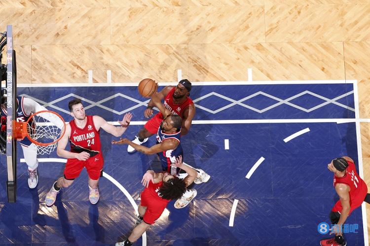 沃恩：空间非常重要 当杜兰特被包夹我们必须为他搭配射手