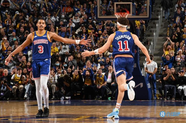 【讨论】你觉得克莱应该去打替补吗?