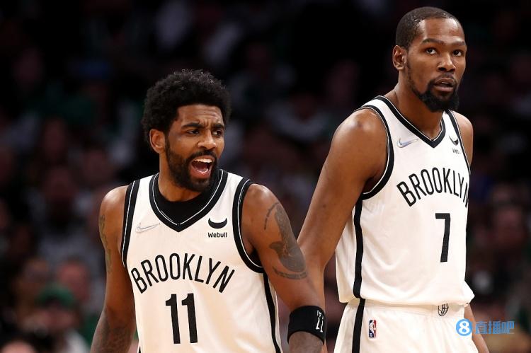 KD：我们现在打的篮球与欧文在时不一样了 我们期待他的回归