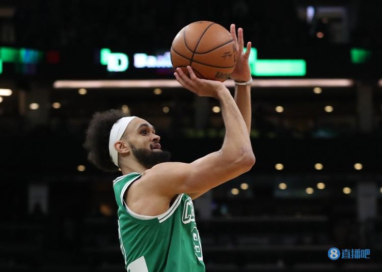 德里克-怀特近3战投篮命中率62.5% 三分62.5% 罚球100%