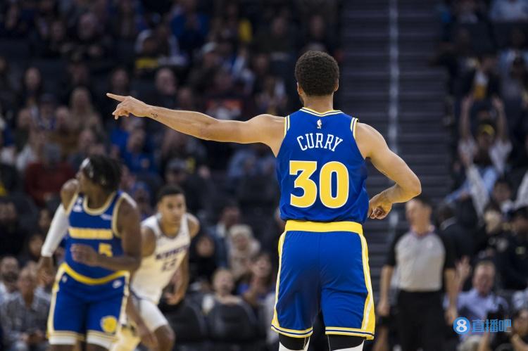 还在进化!库里本赛季目前投篮&两分&有效命中率都是生涯新高
