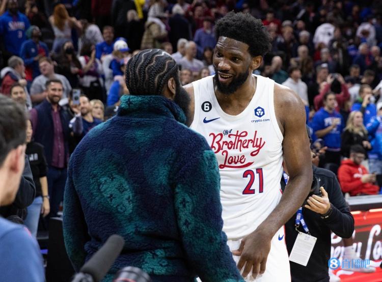 老里弗斯：哈登和恩比德有可能会一起复出