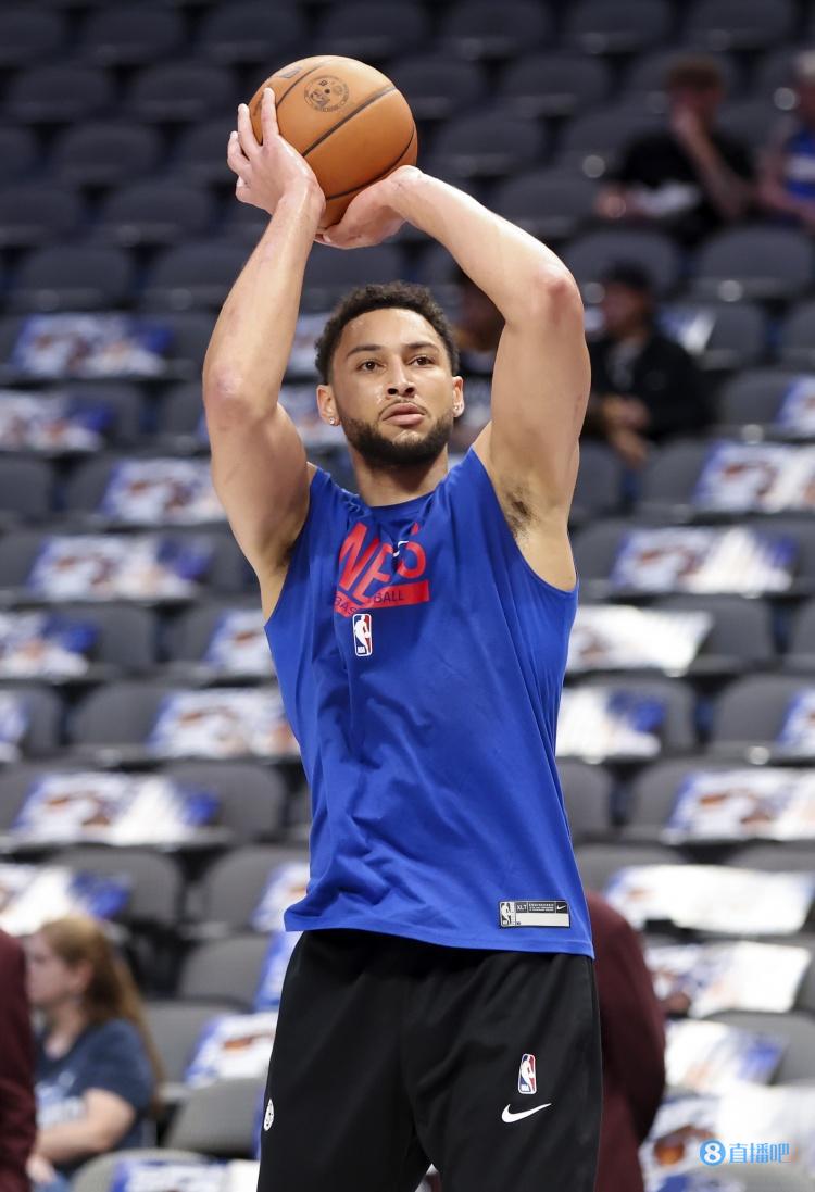 巴克利：西蒙斯需要看心理医生 他在精神上被封锁了