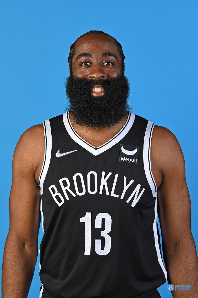 美记：上赛季杜兰特不满哈登身材 哈登则不满篮网的训练人员