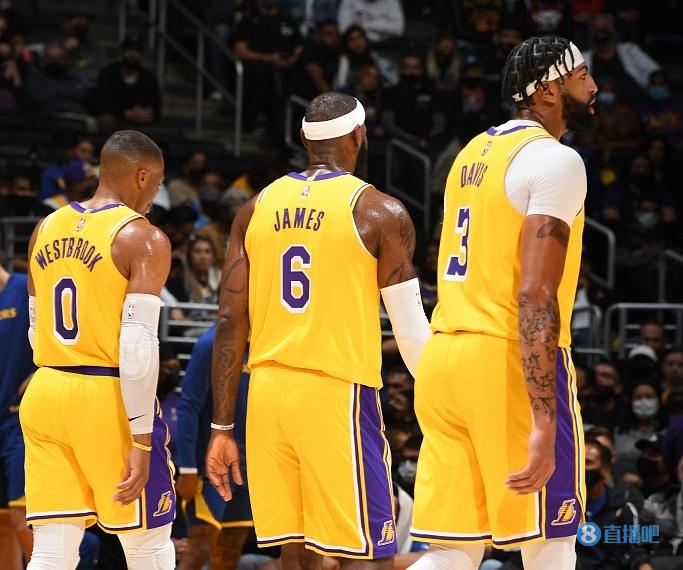 帕金斯:这是我见过詹姆斯、AD和威少同队后的最佳一战!