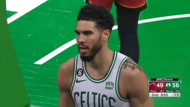 ?塔图姆49+11 布朗26+7 希罗22+9 绿军扑灭热火取5连胜