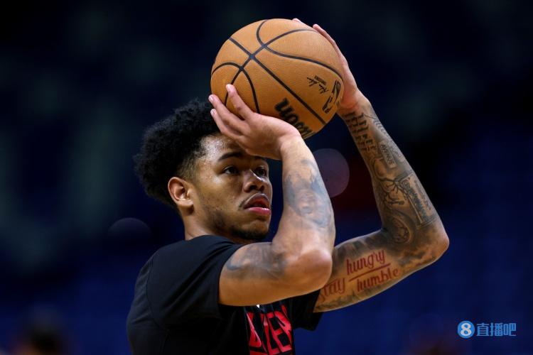 安芬尼-西蒙斯赛季至今共投进111记三分 联盟仅次于库里的131记