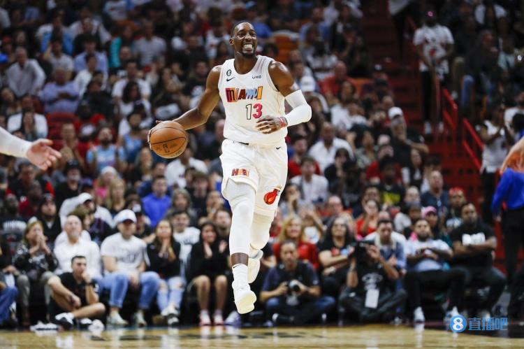 开局11胜12负！阿德巴约：上赛季我们战绩第一也没得到足够关注