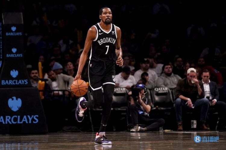 杜兰特:我现在的比赛心态是“无忧无虑” 太想取胜有时适得其反