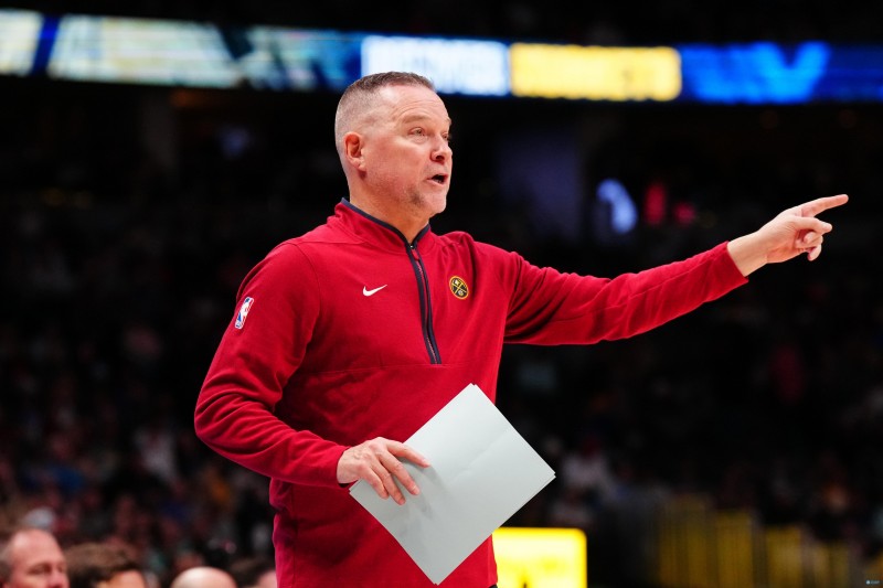 掘金鹈鹕板凳得分18-62 马龙:我回去要好好看看录像