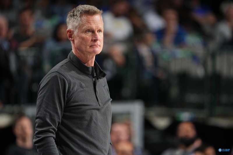 科尔：昨日还有5/6次走步没吹 尺度要始终一致 不能时吹时不吹